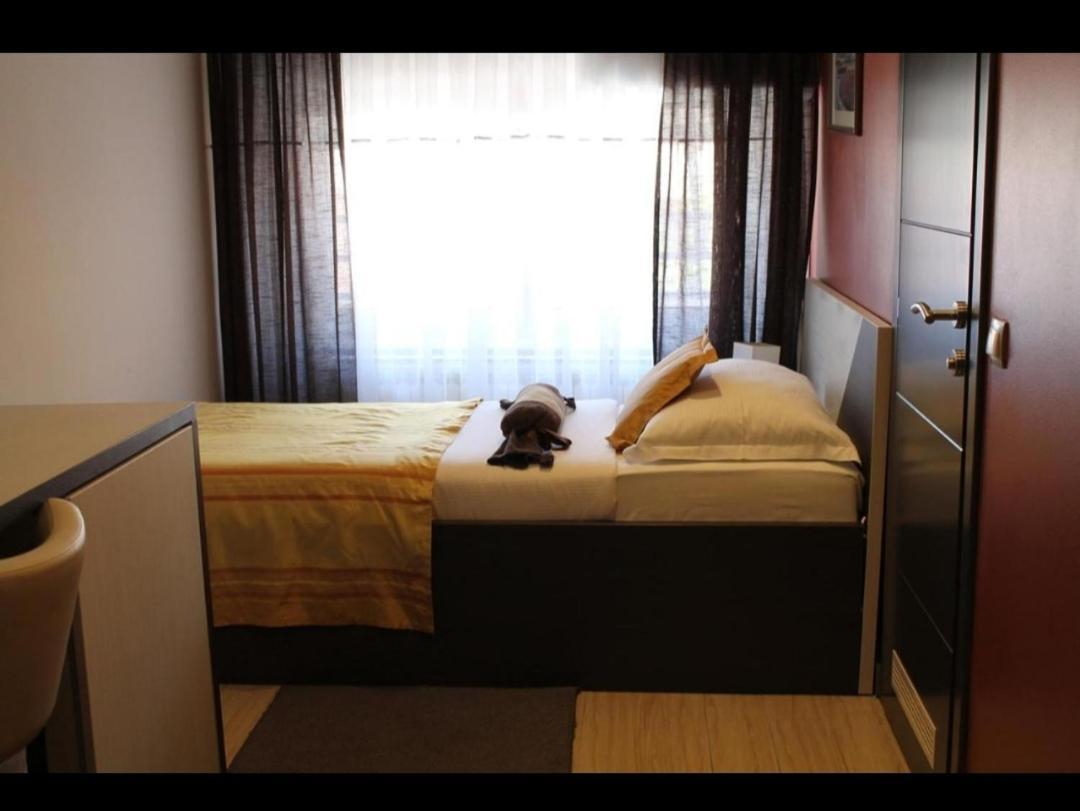 Motel Korzo Bihać Quarto foto